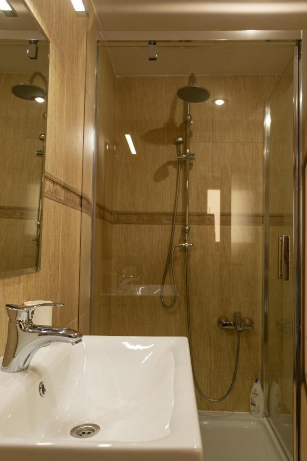 Вілла Fagaras Cosy Flat Екстер'єр фото