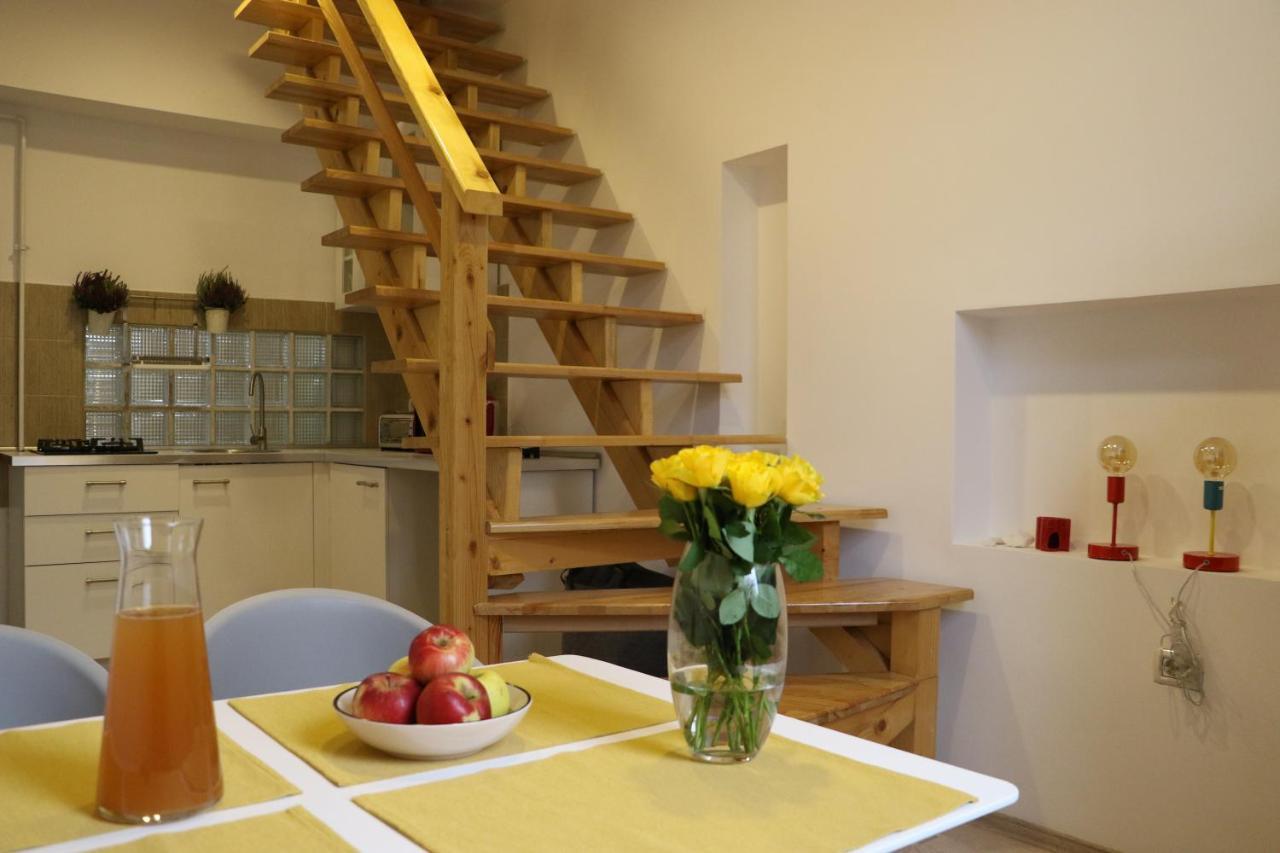 Вілла Fagaras Cosy Flat Екстер'єр фото